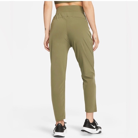 Nike Dri fit Bliss Luxe Training Pants CU4611-222 Women’s Size M Medium Green - Picture 4 of 12
